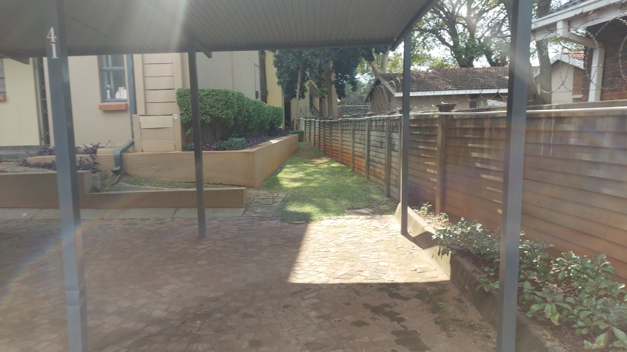 3 Bedroom Property for Sale in Geelhoutpark North West